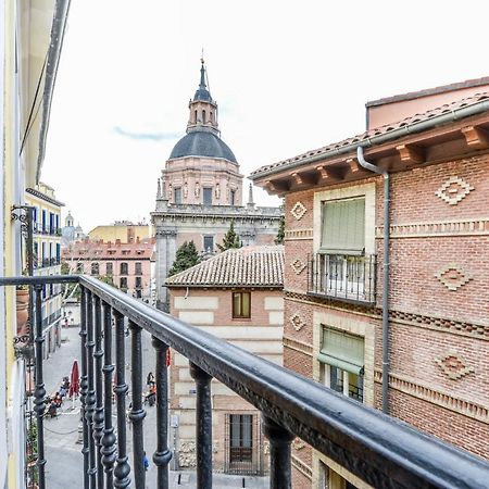 شقة مدريد  في Apartamento En Cava Baja المظهر الخارجي الصورة